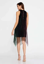 sleeveless high-neck design